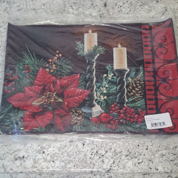 4 - 18.5"x13" Woven Christmas Arrangement Placemats Poinsettias Pinecones Candle - Picture 1 of 4